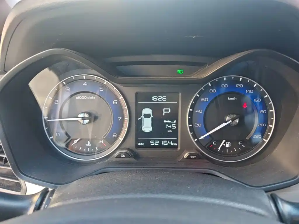 Geely Vision X3 — миниатюра 12