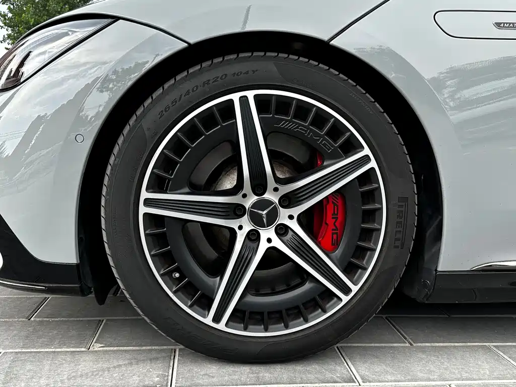 Mercedes-Benz EQE AMG — миниатюра 6