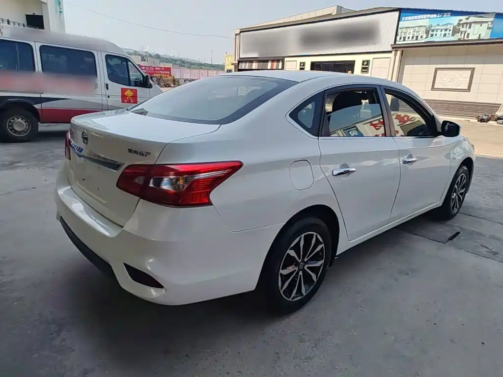 Nissan Sylphy — миниатюра 7