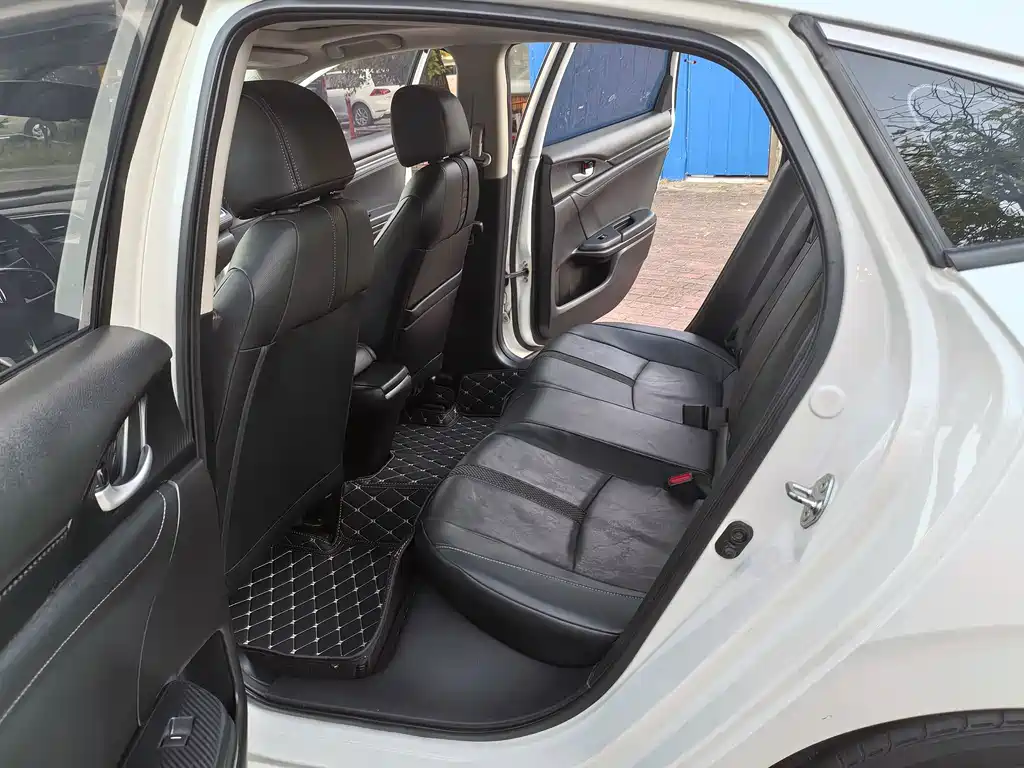 Honda Civic — миниатюра 11