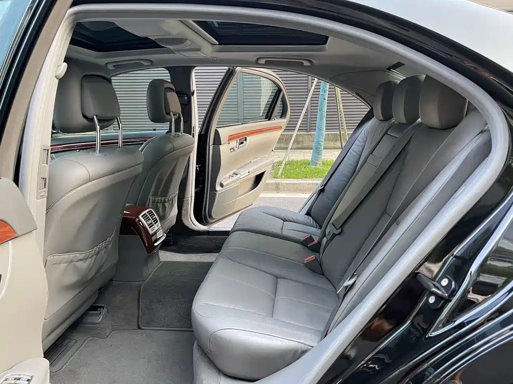 Mercedes-Benz S-Class S 2008 S 300 L Luxury