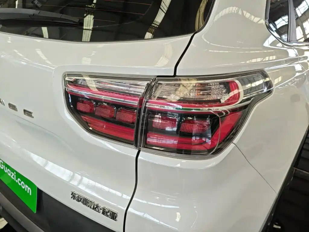 Kia Sportage — миниатюра 8