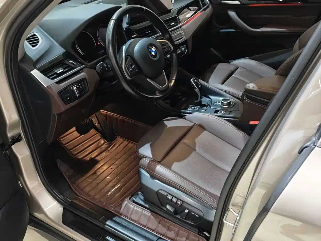 BMW X1 — миниатюра 9