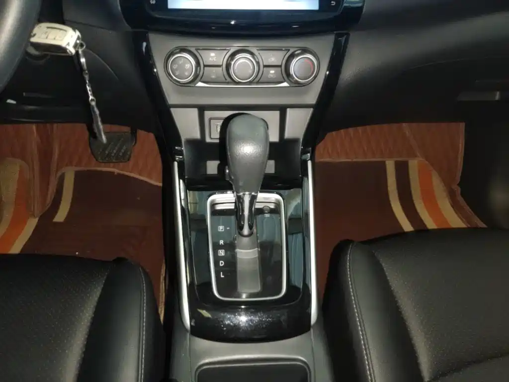 Nissan Sylphy — миниатюра 14