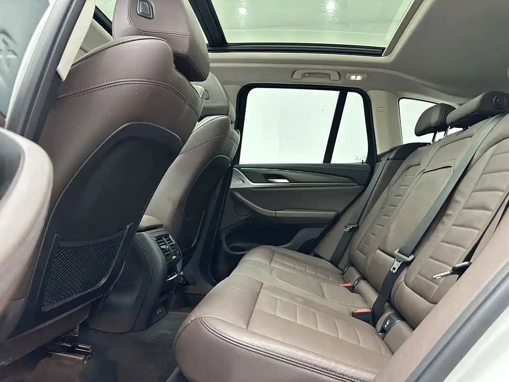 BMW X3 — миниатюра 10