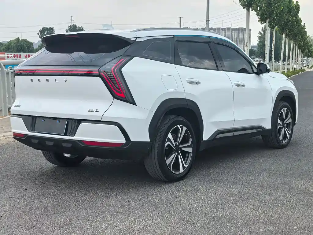 Geely Boyue L — миниатюра 7