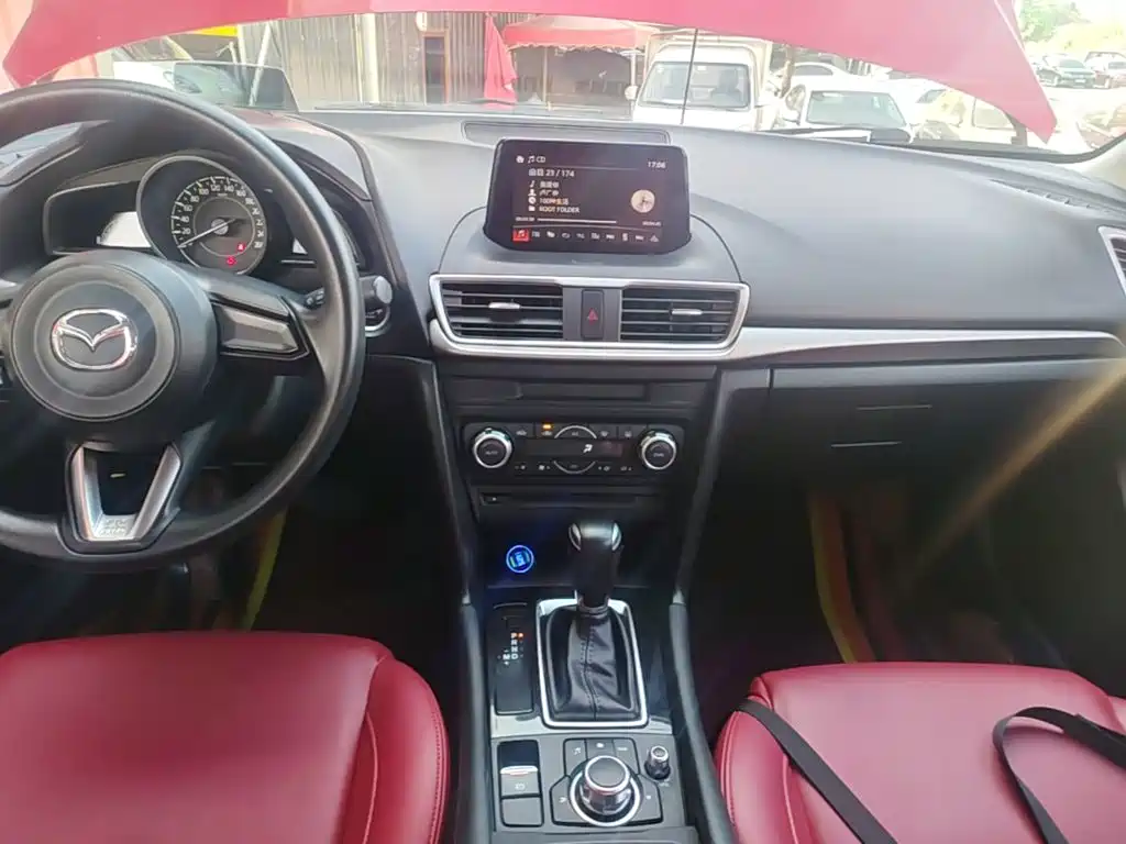 Mazda 3 Axela — миниатюра 13