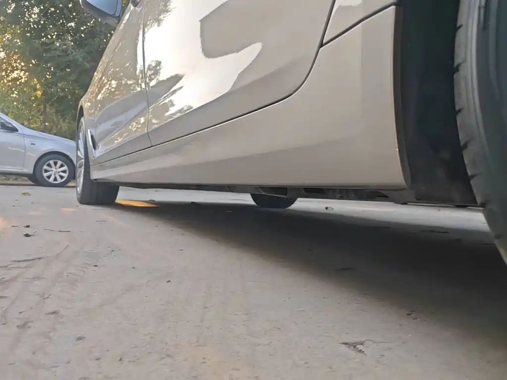 BMW 5 Series — миниатюра 22