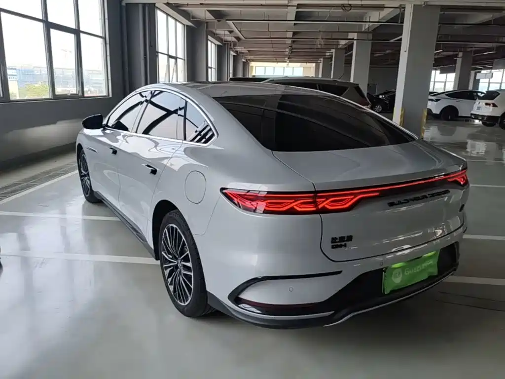 BYD Han — миниатюра 5