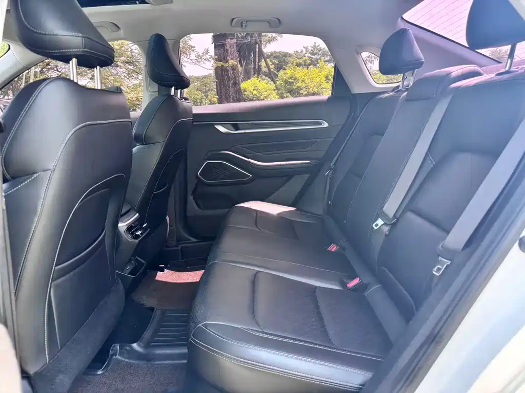 Geely Emgrand — миниатюра 12