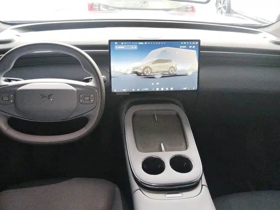 XPeng G7 — миниатюра 12