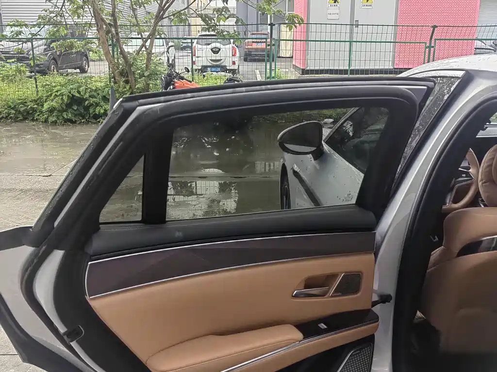 BYD Han L 2025 EV Flagship