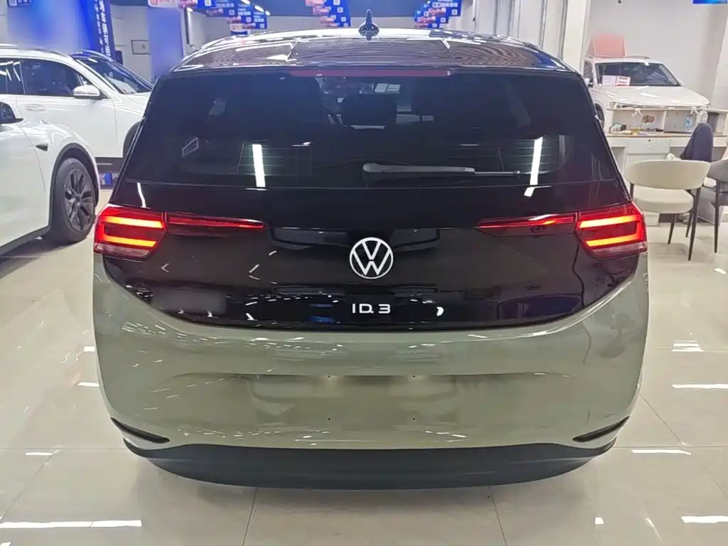 Volkswagen ID.3 — миниатюра 6