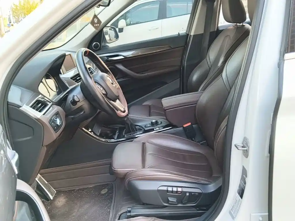 BMW X1 — миниатюра 15