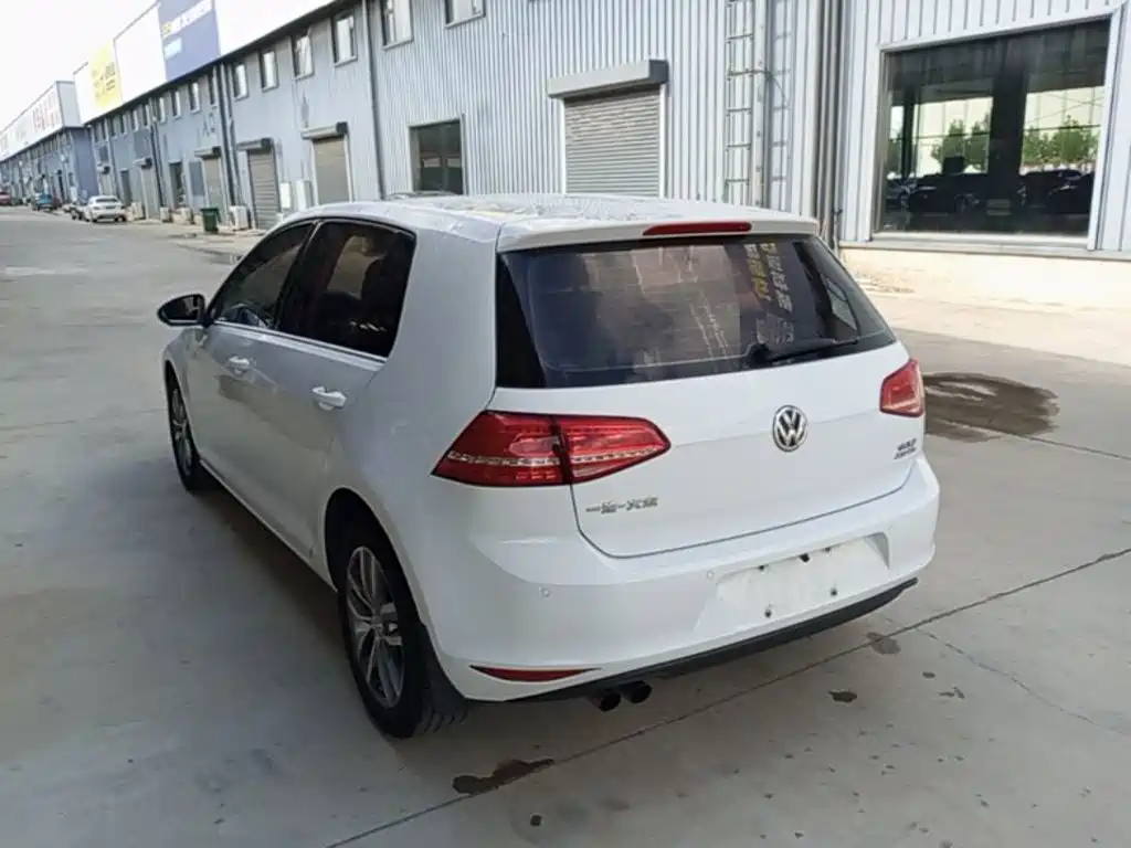 Volkswagen Golf — миниатюра 5