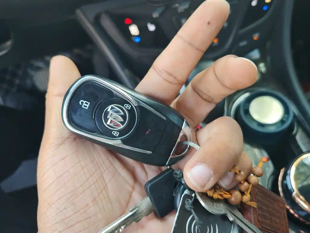 Buick Envision Plus — миниатюра 9