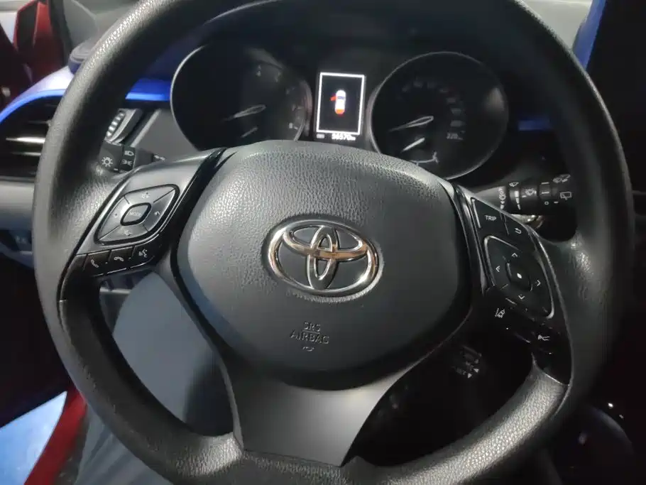 Toyota C-HR — миниатюра 15