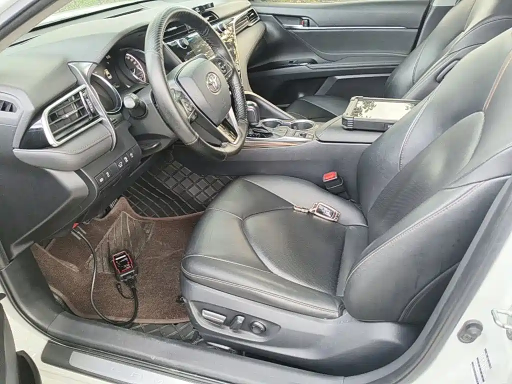 Toyota Camry — миниатюра 15
