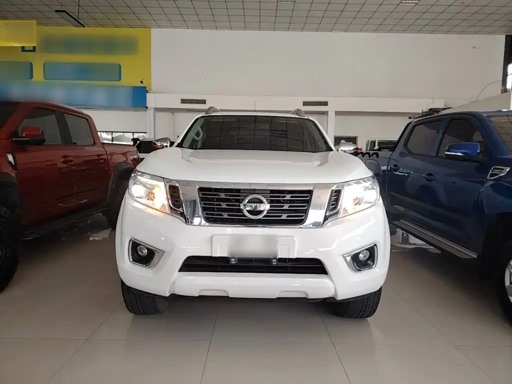 Nissan Navara — миниатюра 3