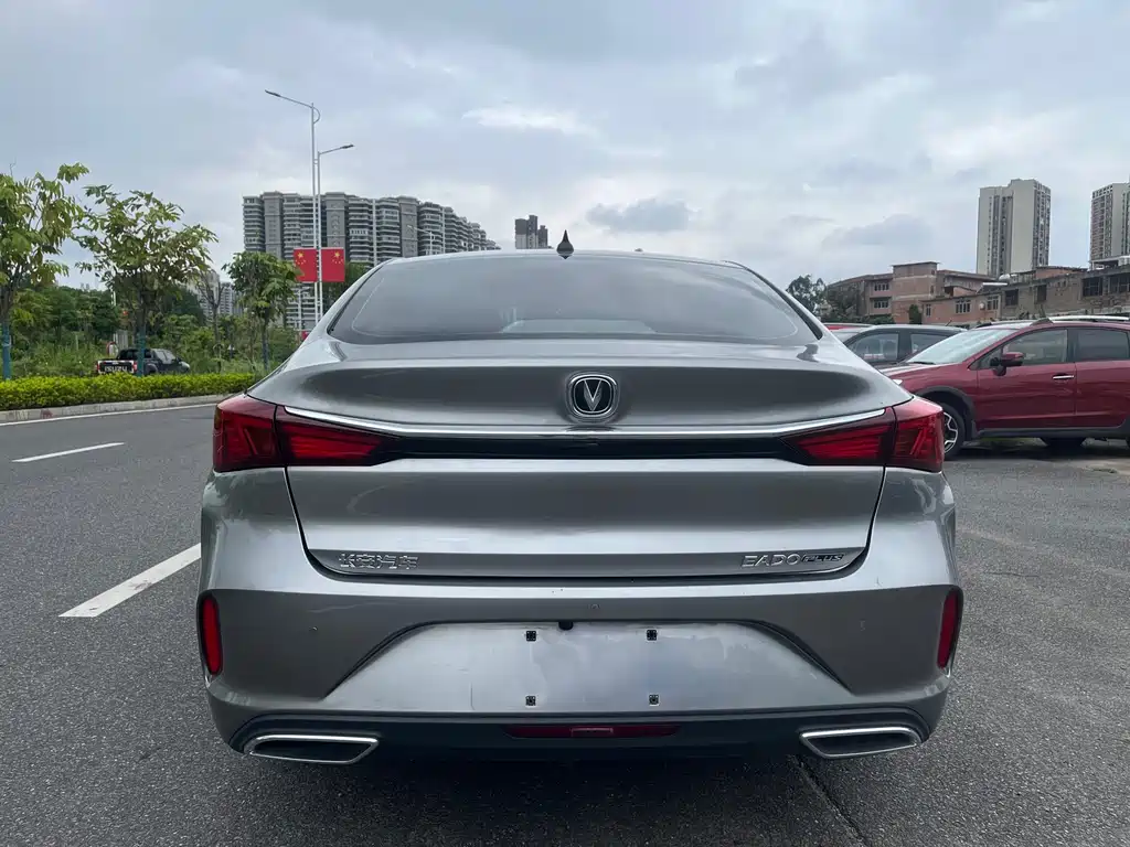 Changan Eado — миниатюра 3