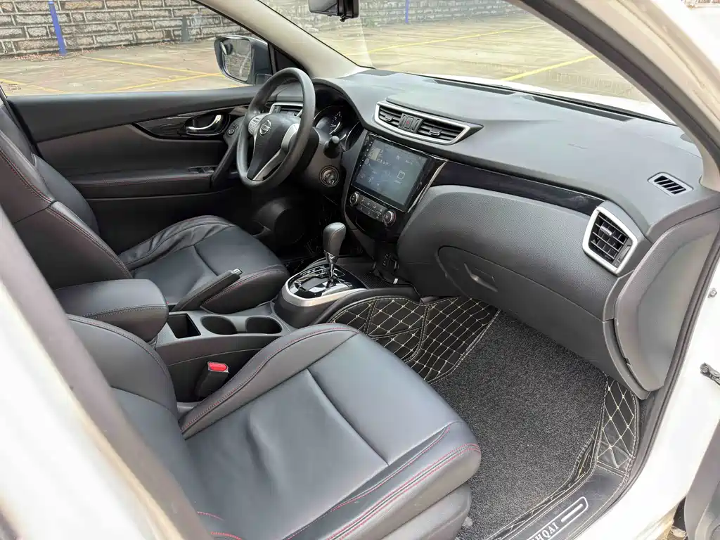 Nissan Qashqai — миниатюра 10