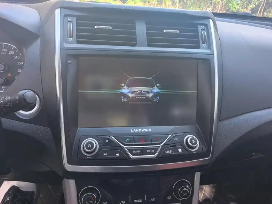 Landwind Landwind X5 — миниатюра 13