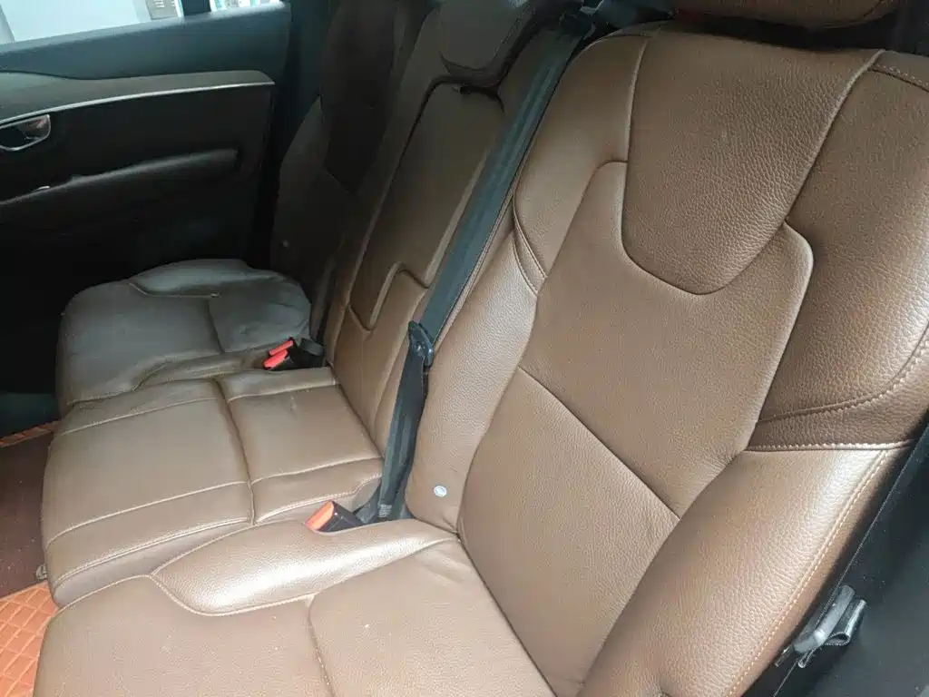 Volvo XC90 — миниатюра 15