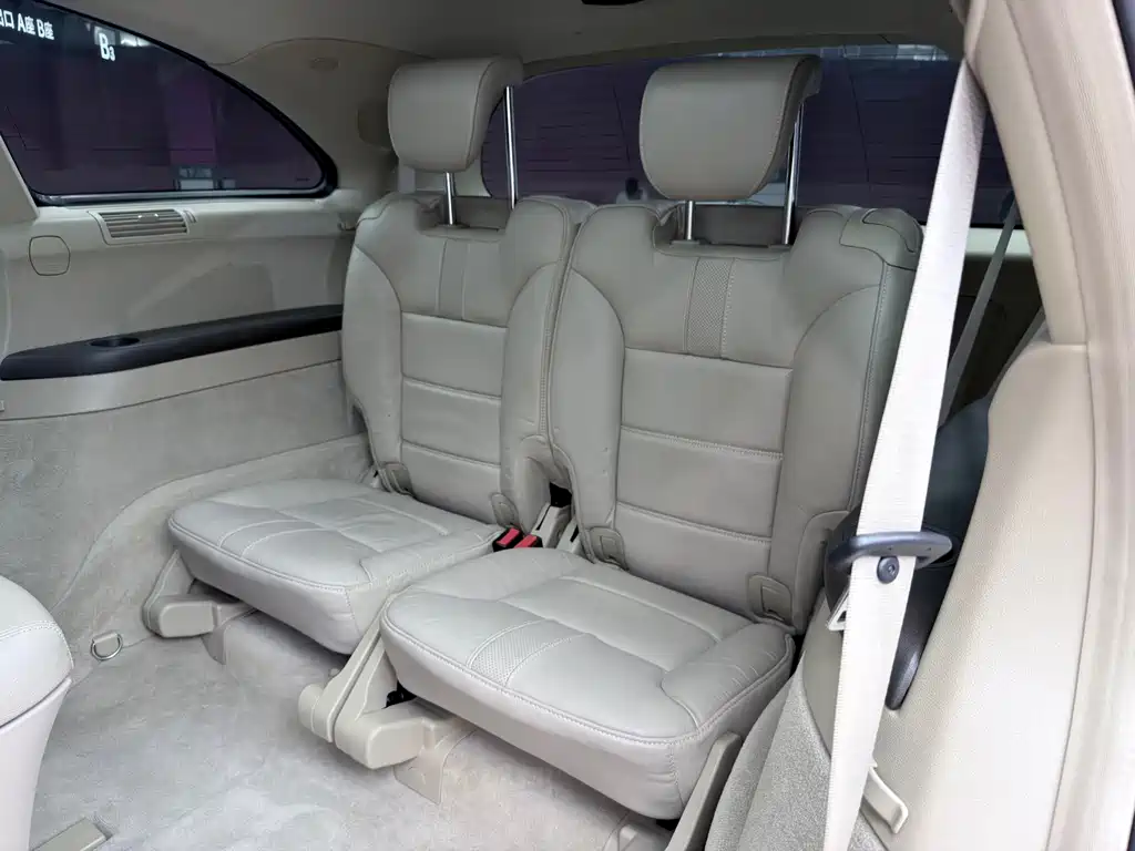 Mercedes-Benz R-Class — миниатюра 14