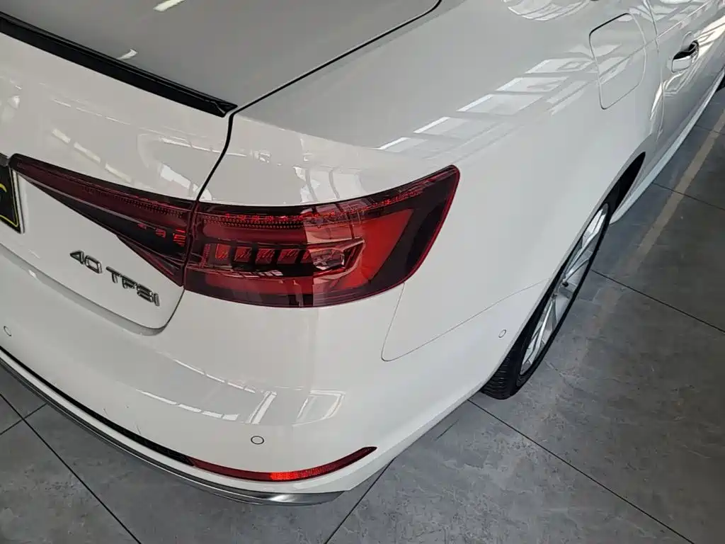 Audi A4L — миниатюра 8
