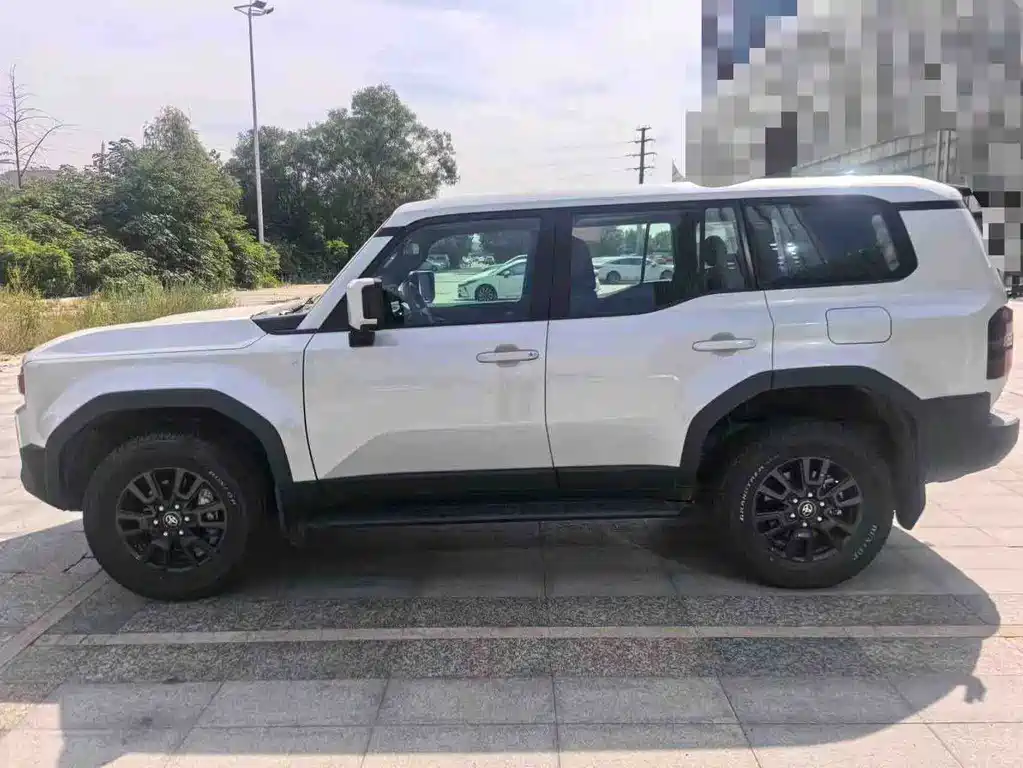 Toyota Prado — миниатюра 2
