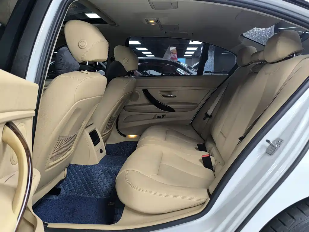 BMW 3 Series — миниатюра 11