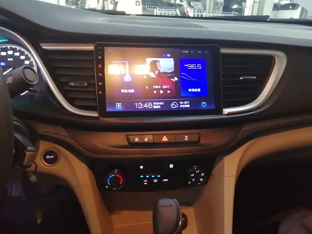 Buick Excelle — миниатюра 13
