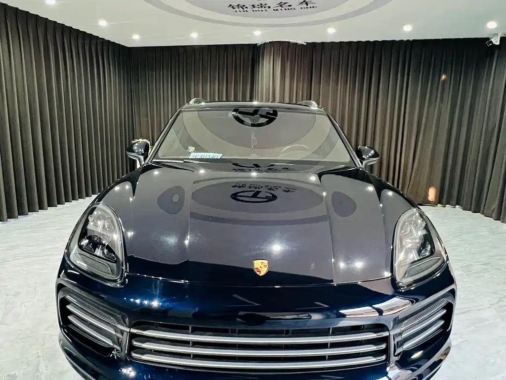 Porsche Cayenne — миниатюра 3