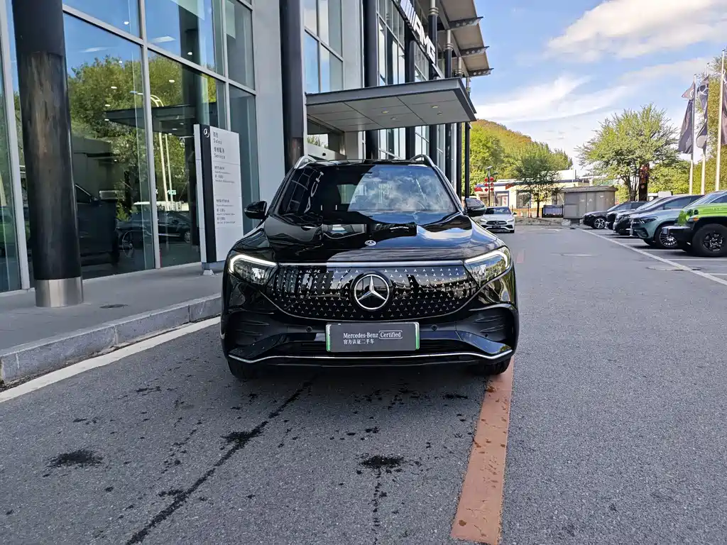 Mercedes-Benz EQB — миниатюра 7