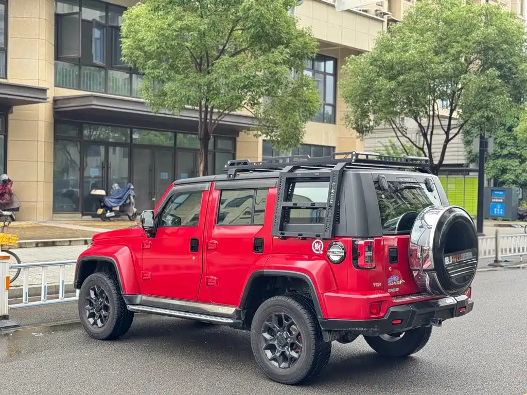 BAIC BJ40 2021 2.0D AT