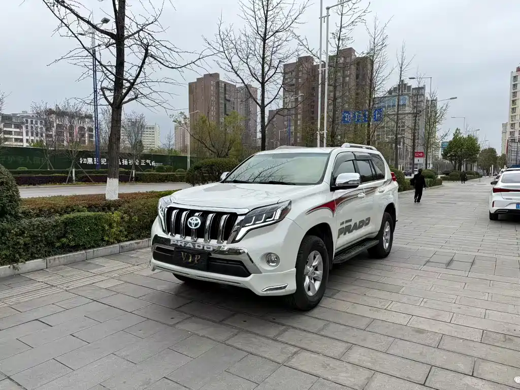 Toyota Prado (Import) 2011