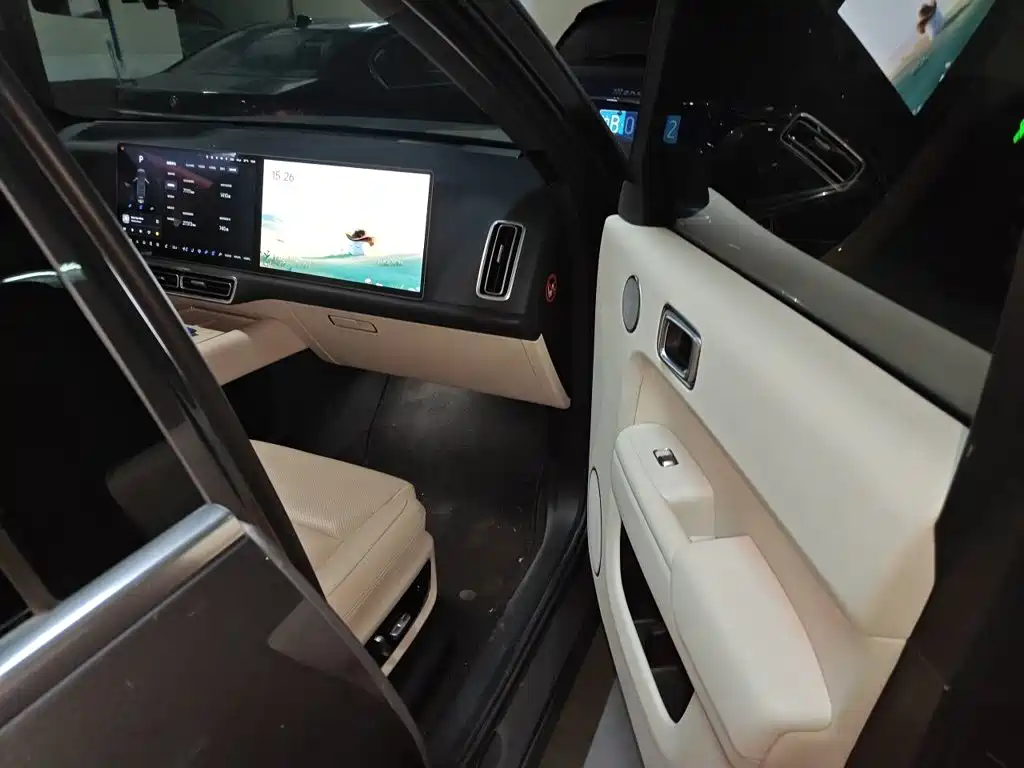 Li Auto Li L9 — миниатюра 19