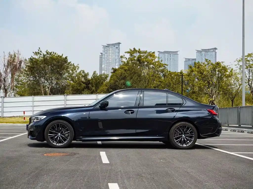 BMW 3 Series — миниатюра 5