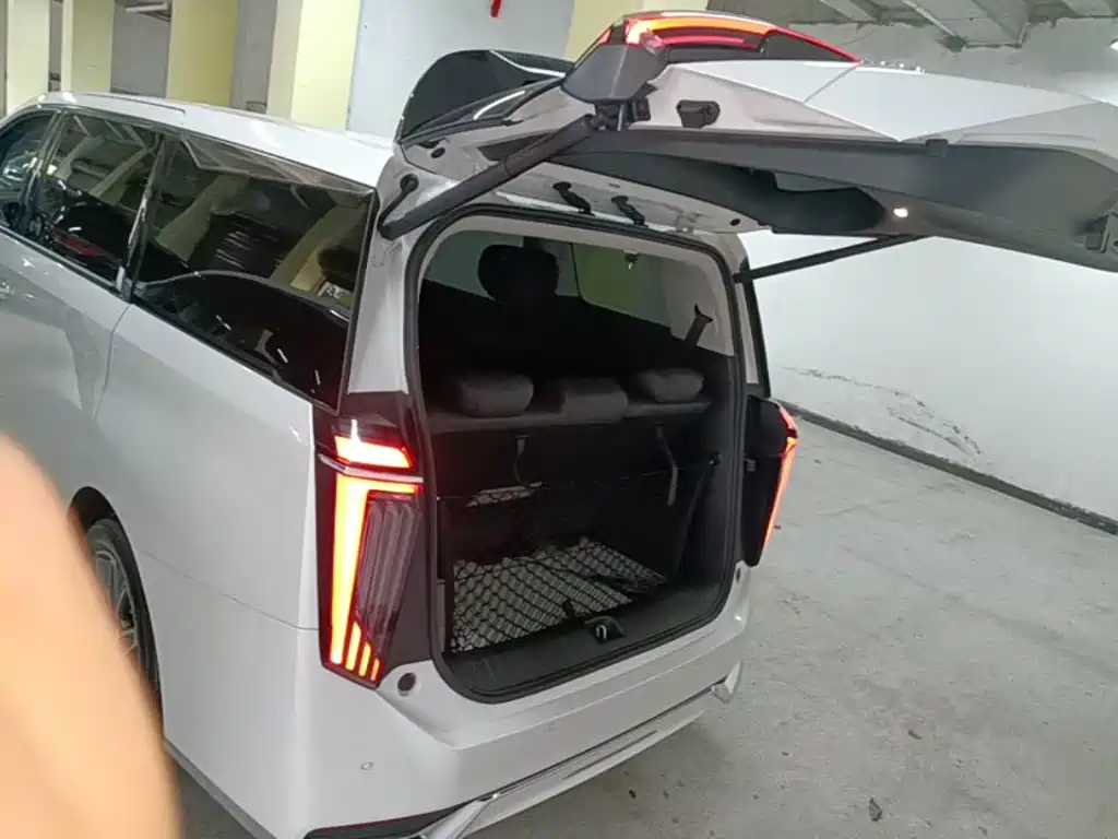 GAC Motor Trumpchi M8 — миниатюра 19