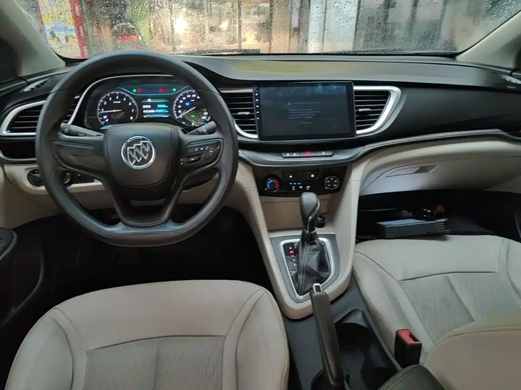 Buick Excelle — миниатюра 10
