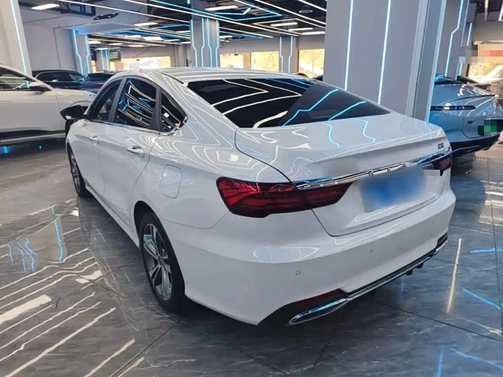 Geely Binrui — миниатюра 5