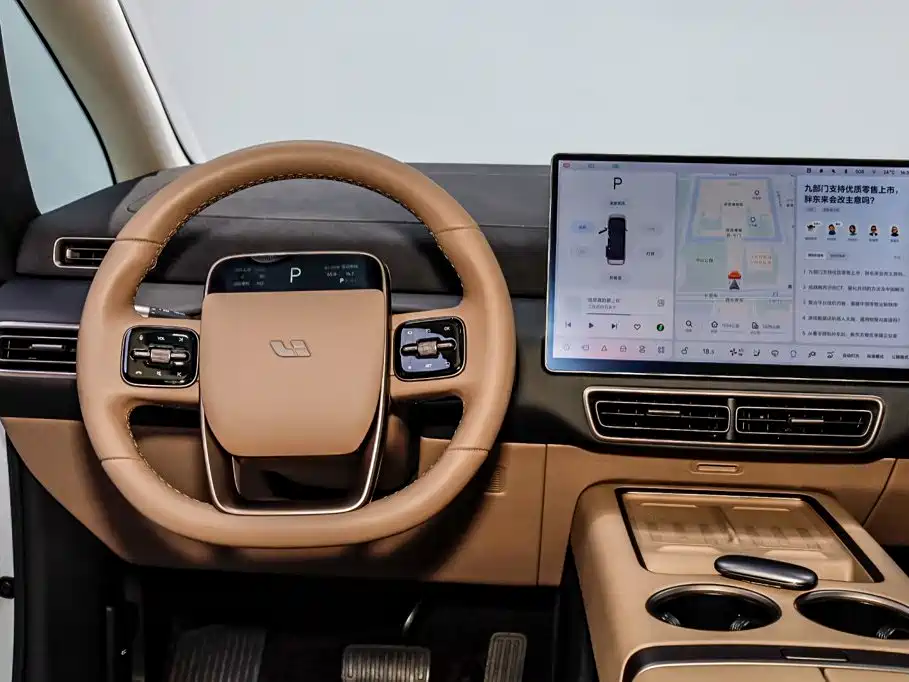 Li Auto Li MEGA — миниатюра 26