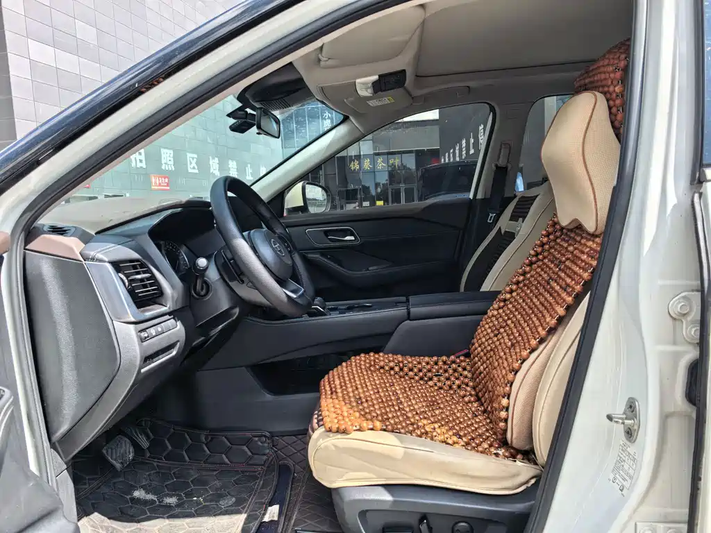Nissan X-Trail — миниатюра 4