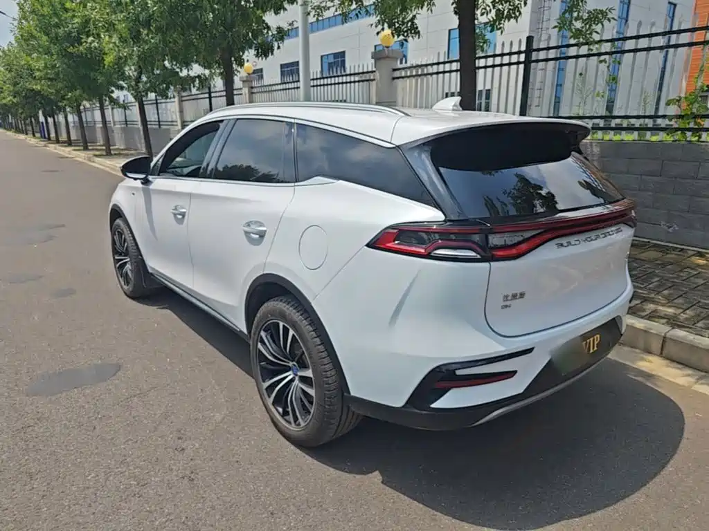 BYD Tang New Energy — миниатюра 5