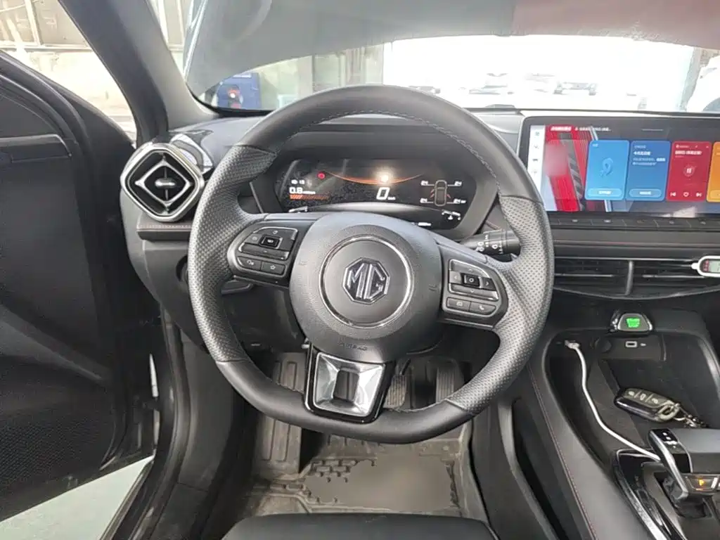 MG MG5 — миниатюра 11