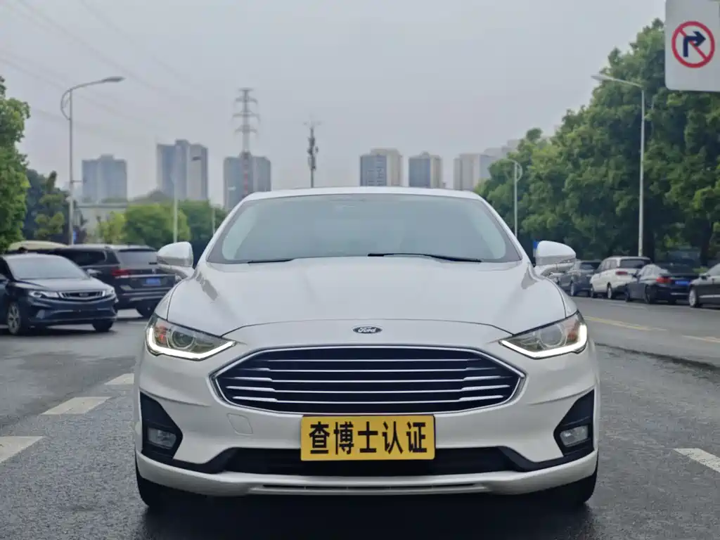 Ford Mondeo 2020 EcoBoost 180 Fashion