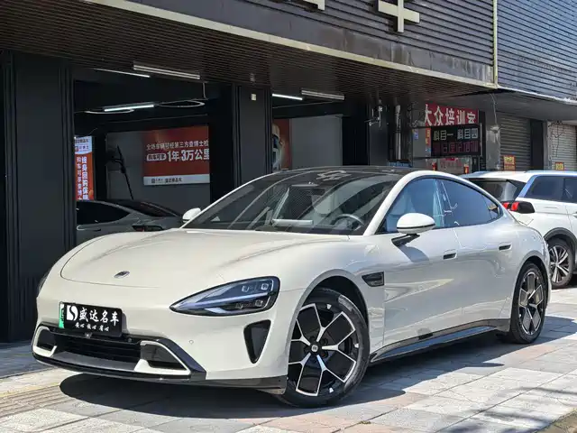 XIAOMI CAR XIAOMI SU7 2024