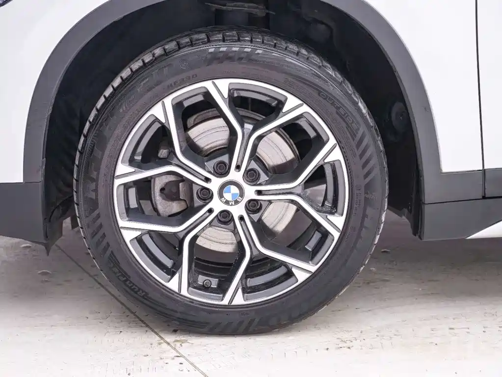 BMW X1 2020 sDrive20Li Premium