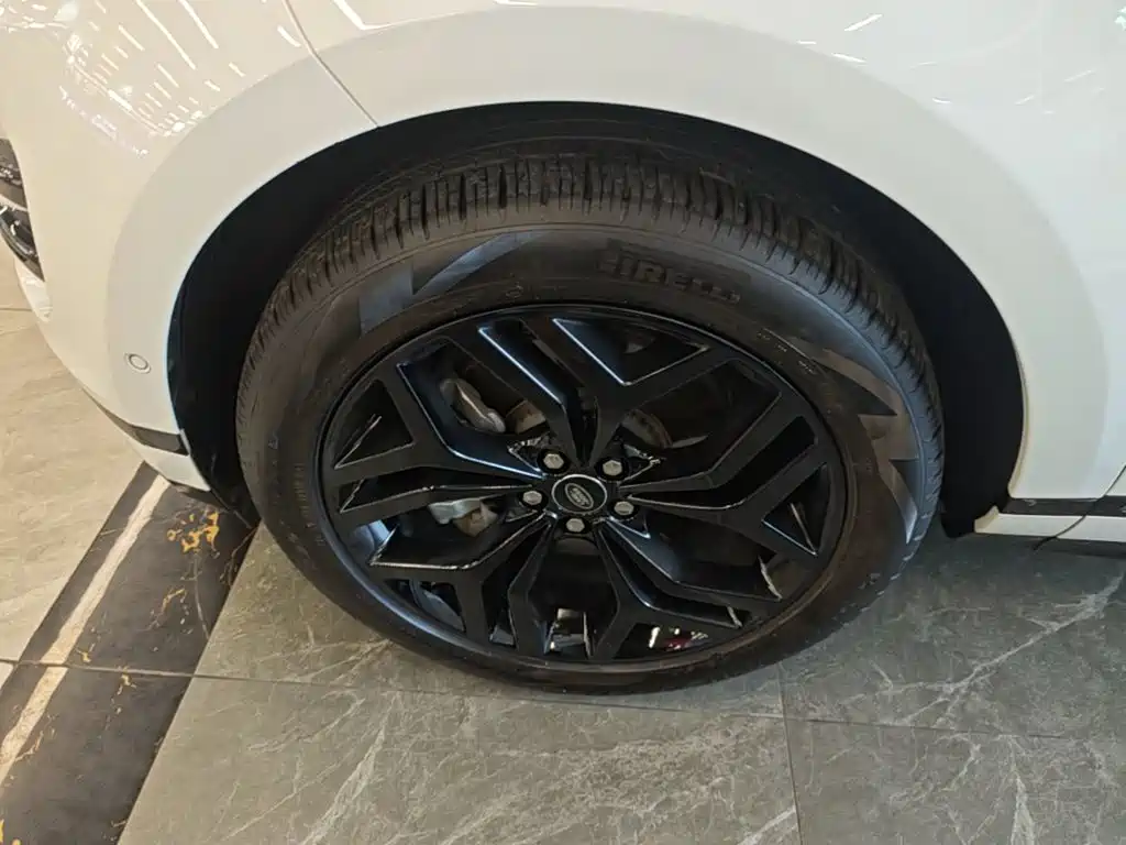 Land Rover Evoque — миниатюра 23