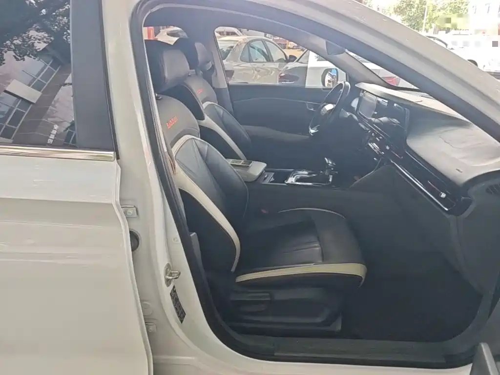Baojun RC-6 — миниатюра 25